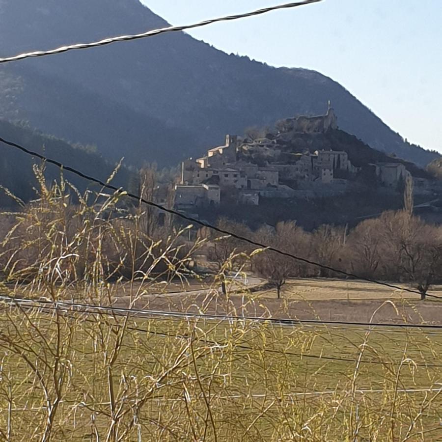Mas De Reilhanette Montbrun-les-Bains Eksteriør bilde